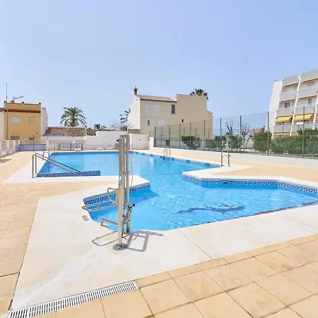 דירה Beachside Bliss Pool & Tennis Near Malaga